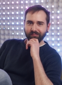Hector Lucas Headshot