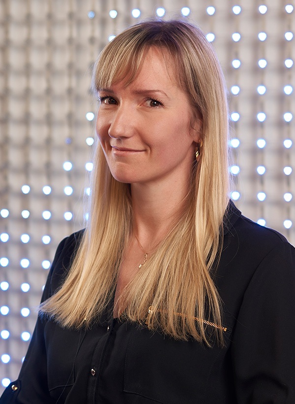 Karolina Campbell Headshot