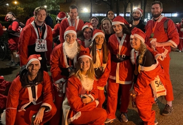 Random42 Santa in the City team