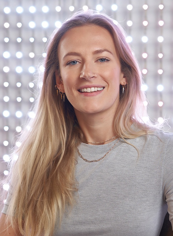 Elly Spreckly headshot