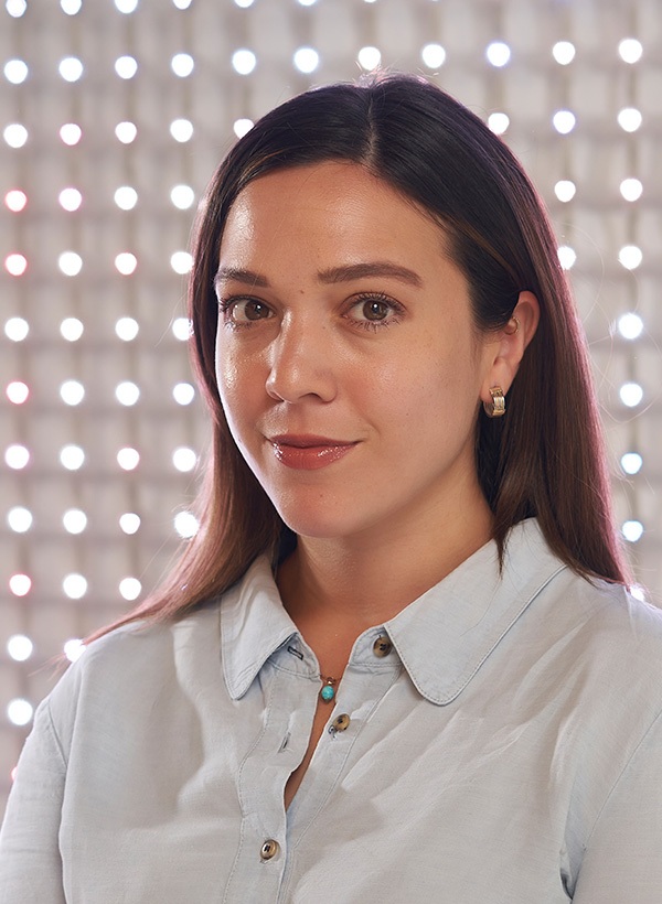 Gabriella Andriesz headshot