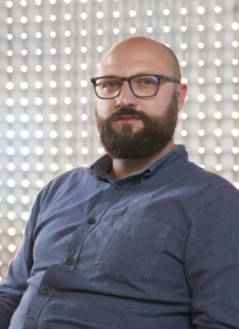 Tolga Ari headshot