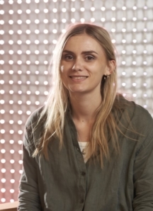 Random42 olivia swift