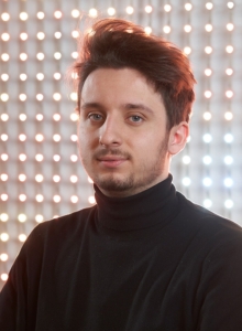 Random42 Oliver Prior