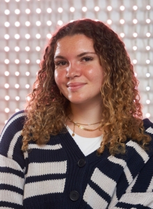 Random42 Olive Court