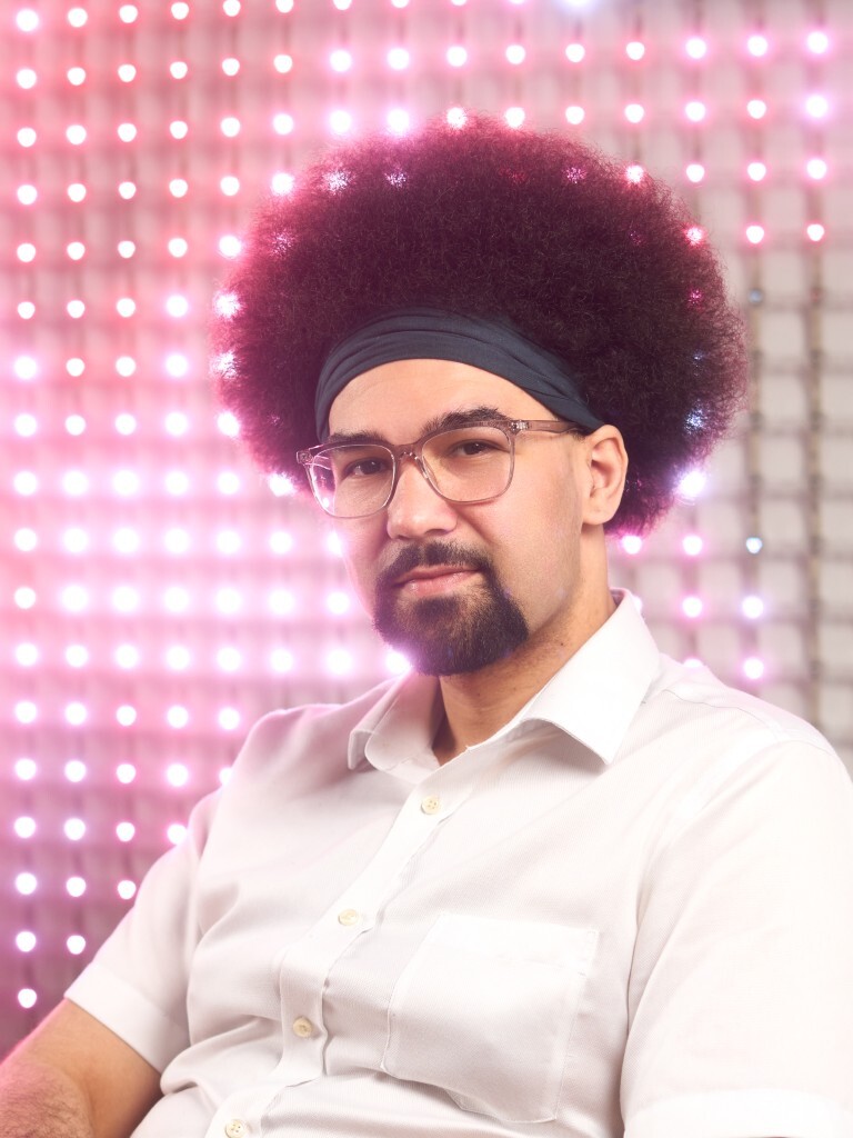 Random42 Louie Henderson Headshot