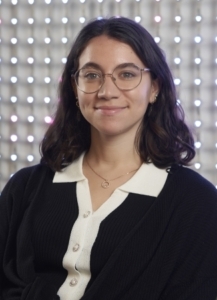 Eleni Costa Headshot