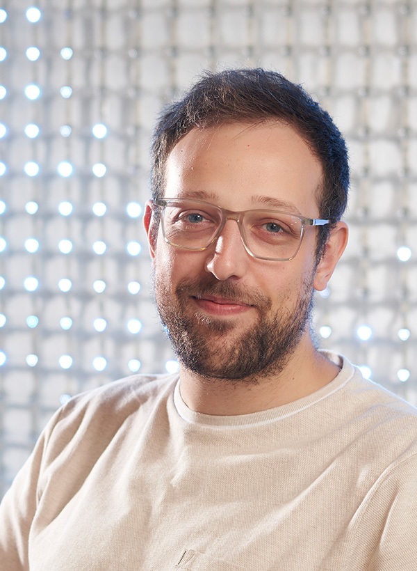 Random42 stanislav kirilov