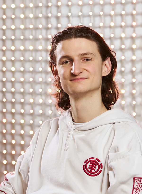 Random42 Adrien Latran