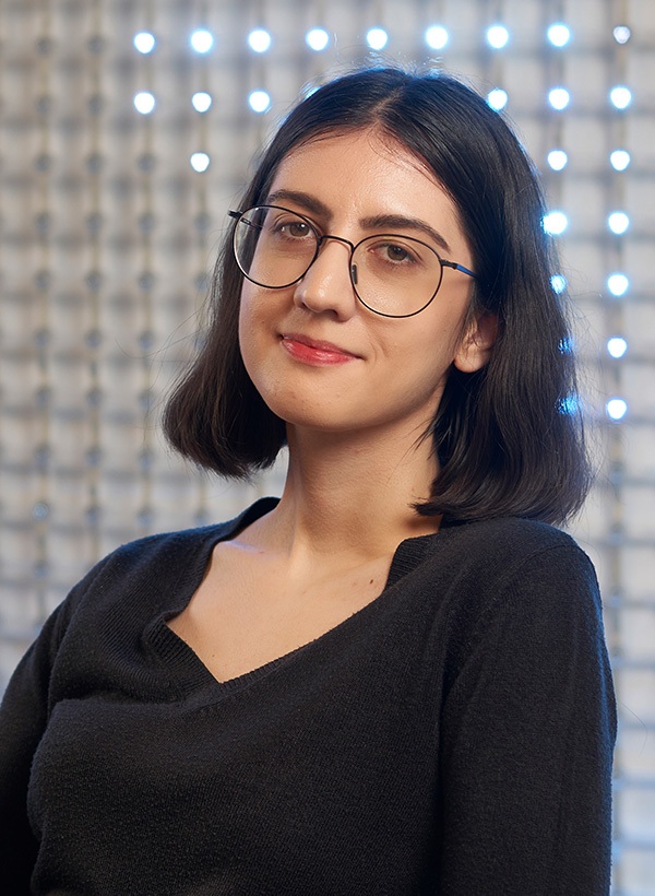 Ana Duta Headshot