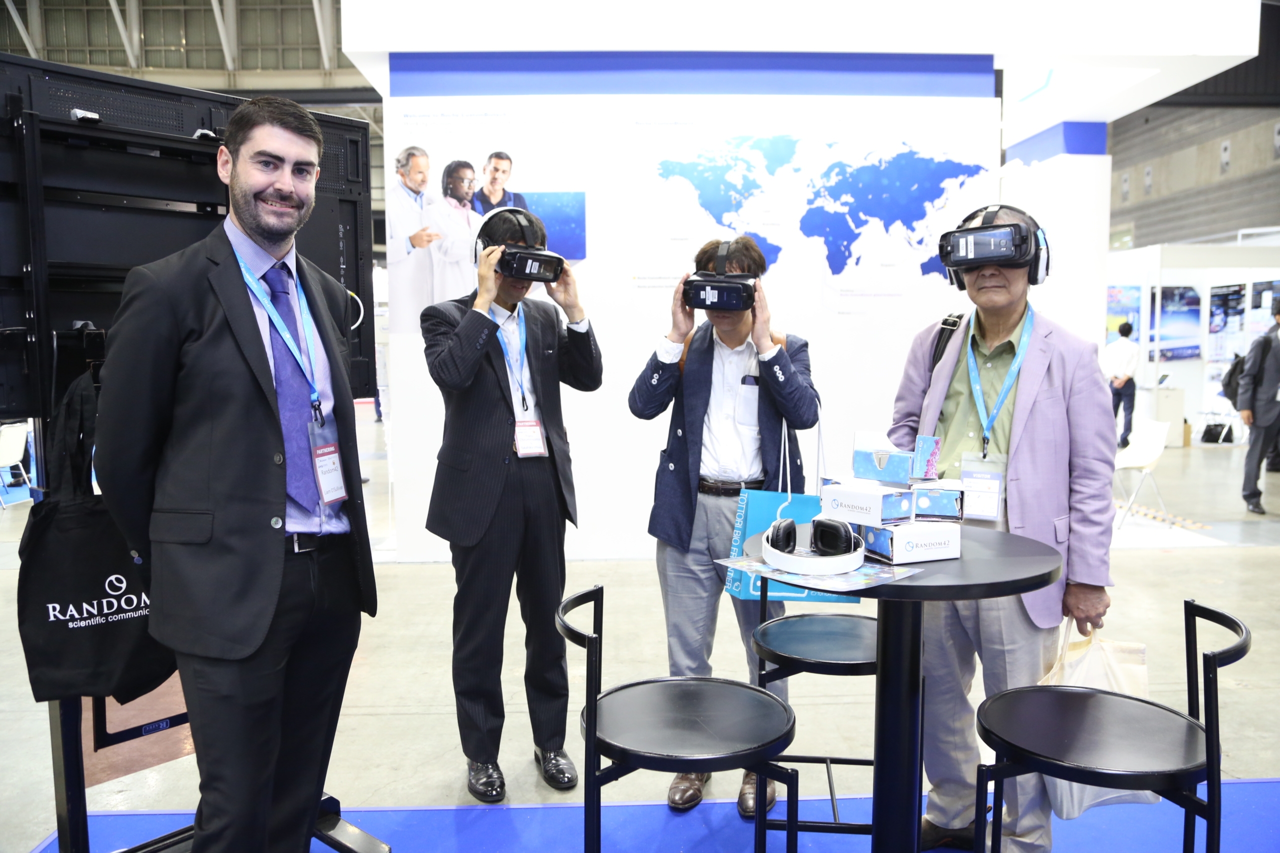 Random42 virtual reality booth