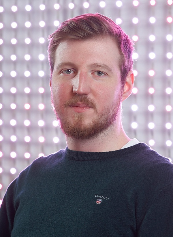 Harvey Castle Headshot