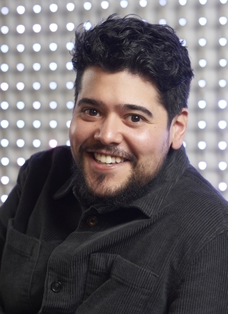 Simeon Ganev Headshot