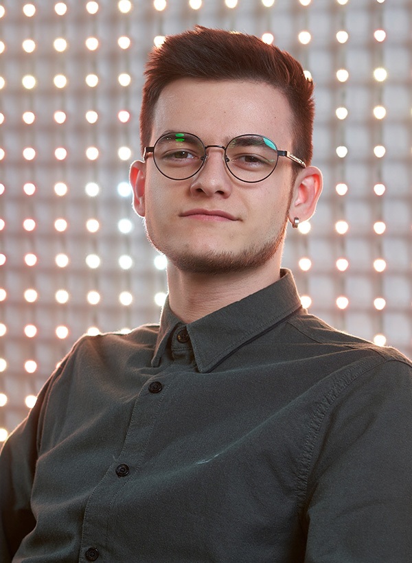 Bradley Lam Headshot